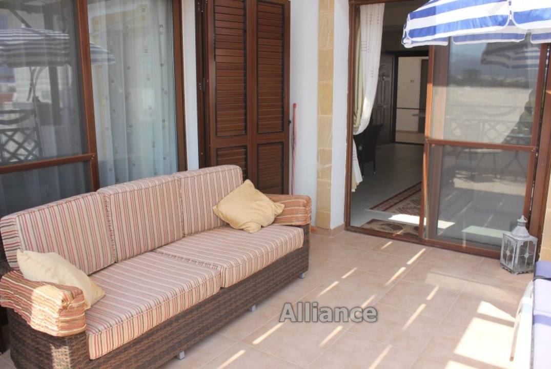 Роскошный пентхаус на берегу моря  в Эсентепе, продажа  с мебелью