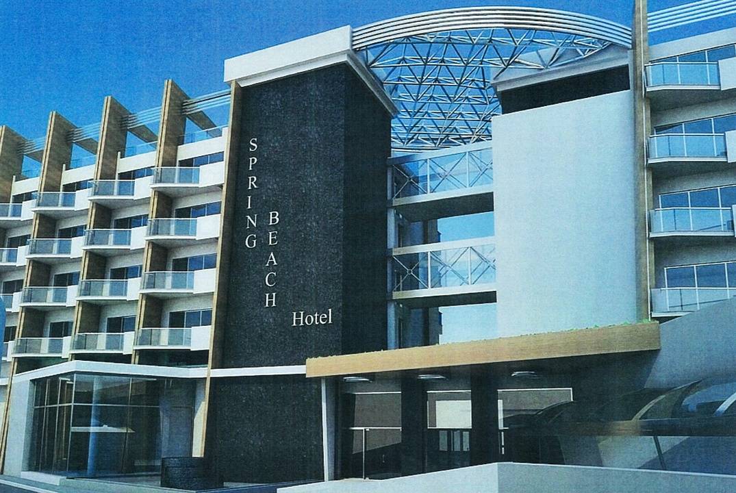 Продажа недостроенной гостиницы и казино на берегу моря