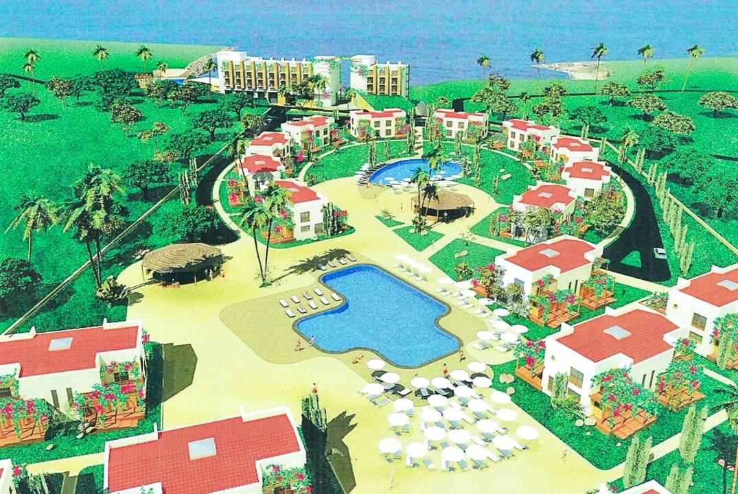 Продажа недостроенной гостиницы и казино на берегу моря