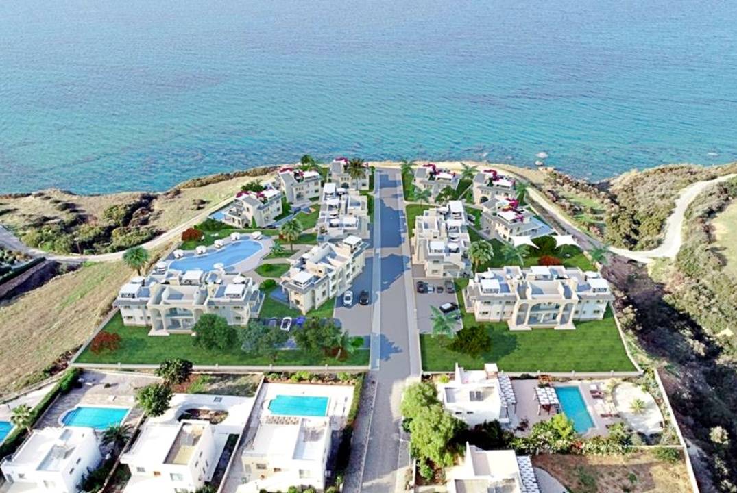 Современные апартаменты в средиземноморском стиле в курортном комплексе на первой береговой линии 