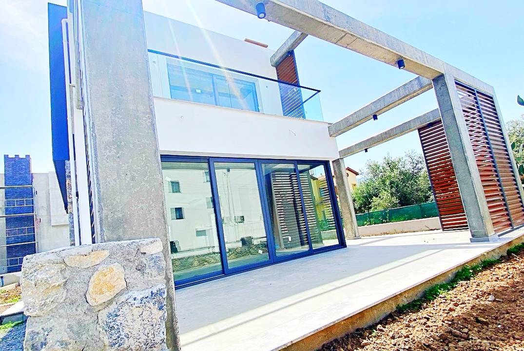 Виллы в Чаталкой- удобное расположение для жизни или аренды