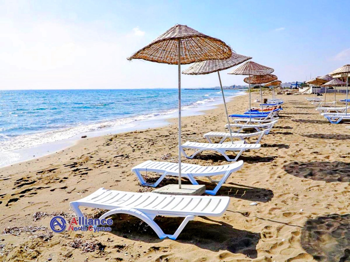 Вилла в комплексе с частным песочным пляжем- проведи незабываемое время на Кипре!