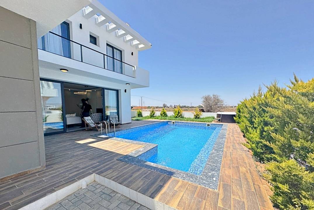 Sparda Villas в Yeniboğaziçi — роскошные умные виллы с бассейном и без от AllianceNC
