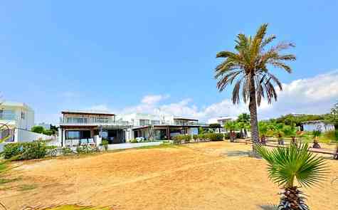 Аренда виллы в Богазе, в комплексе Caesar Beach – прямо на берегу моря!
