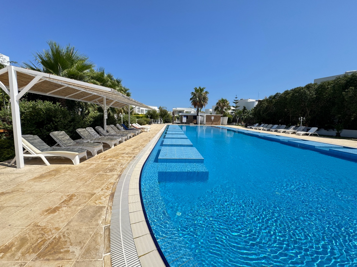 Аренда виллы в Богазе, в комплексе Caesar Beach – прямо на берегу моря!