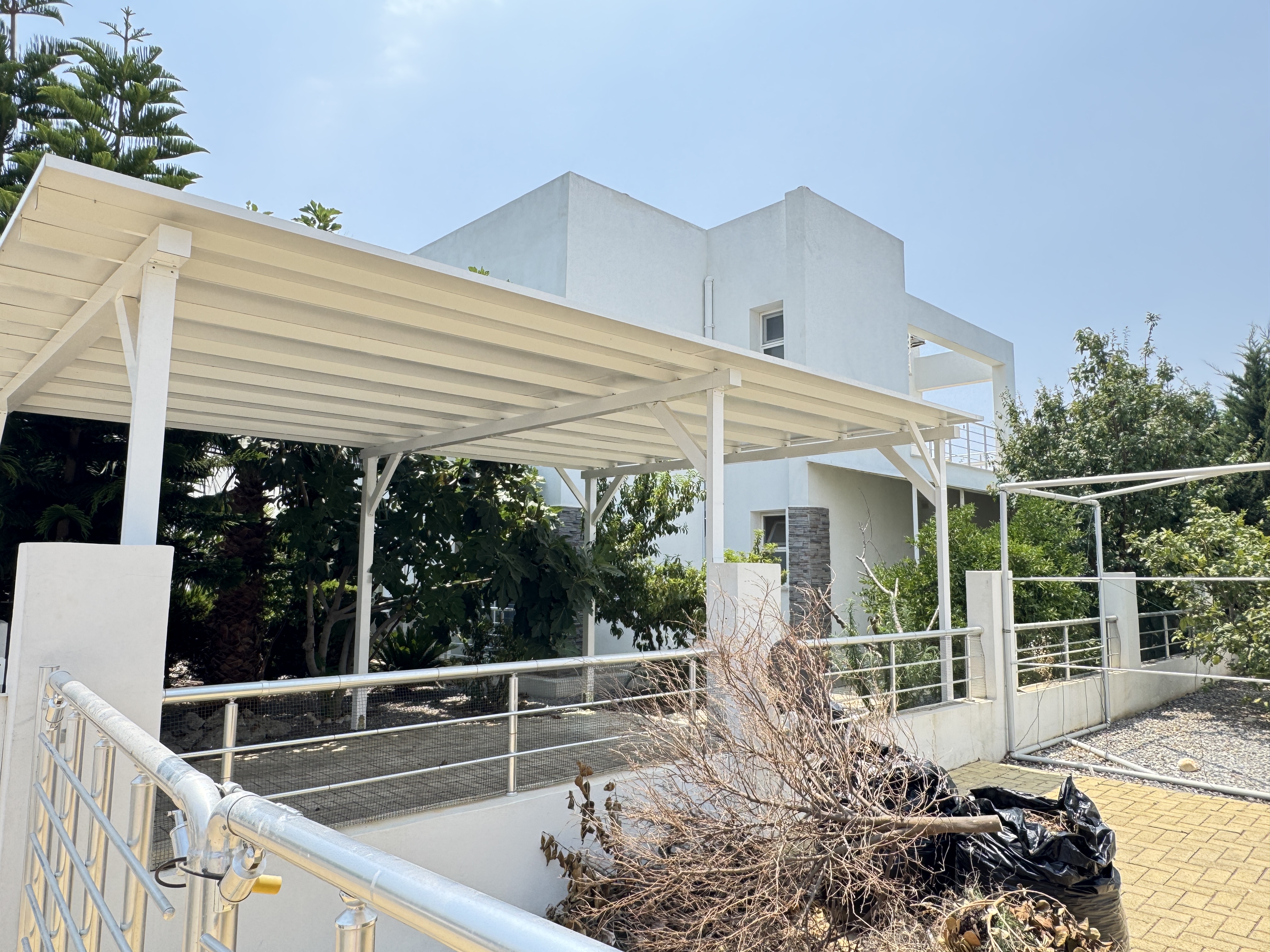 Аренда виллы в Богазе, в комплексе Caesar Beach – прямо на берегу моря!