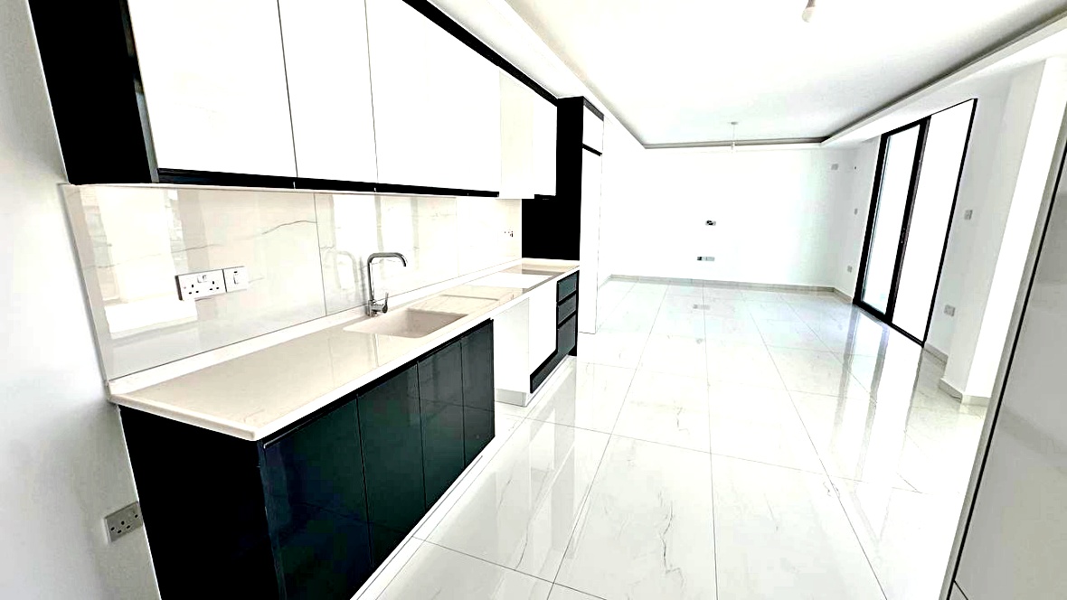 Новый уровень комфорта рядом с морем, школами и природой