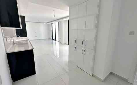 Новый уровень комфорта рядом с морем, школами и природой