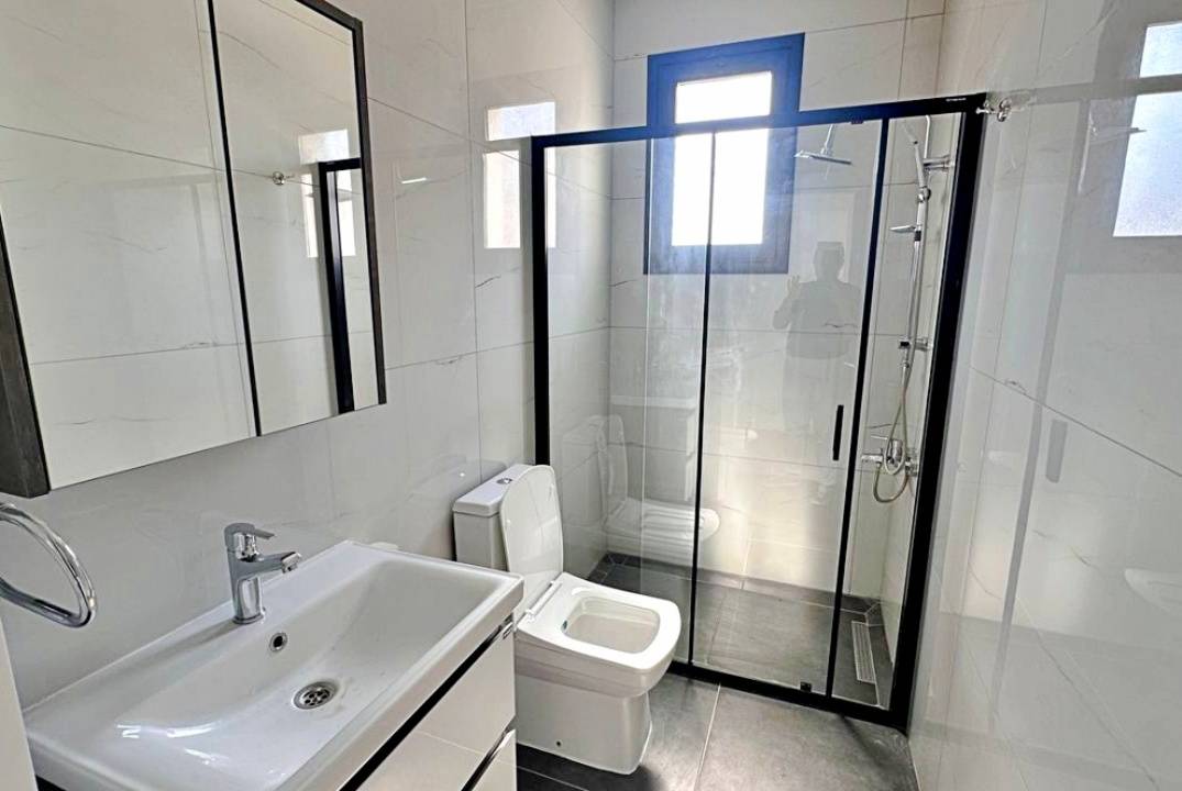 Новый уровень комфорта рядом с морем, школами и природой