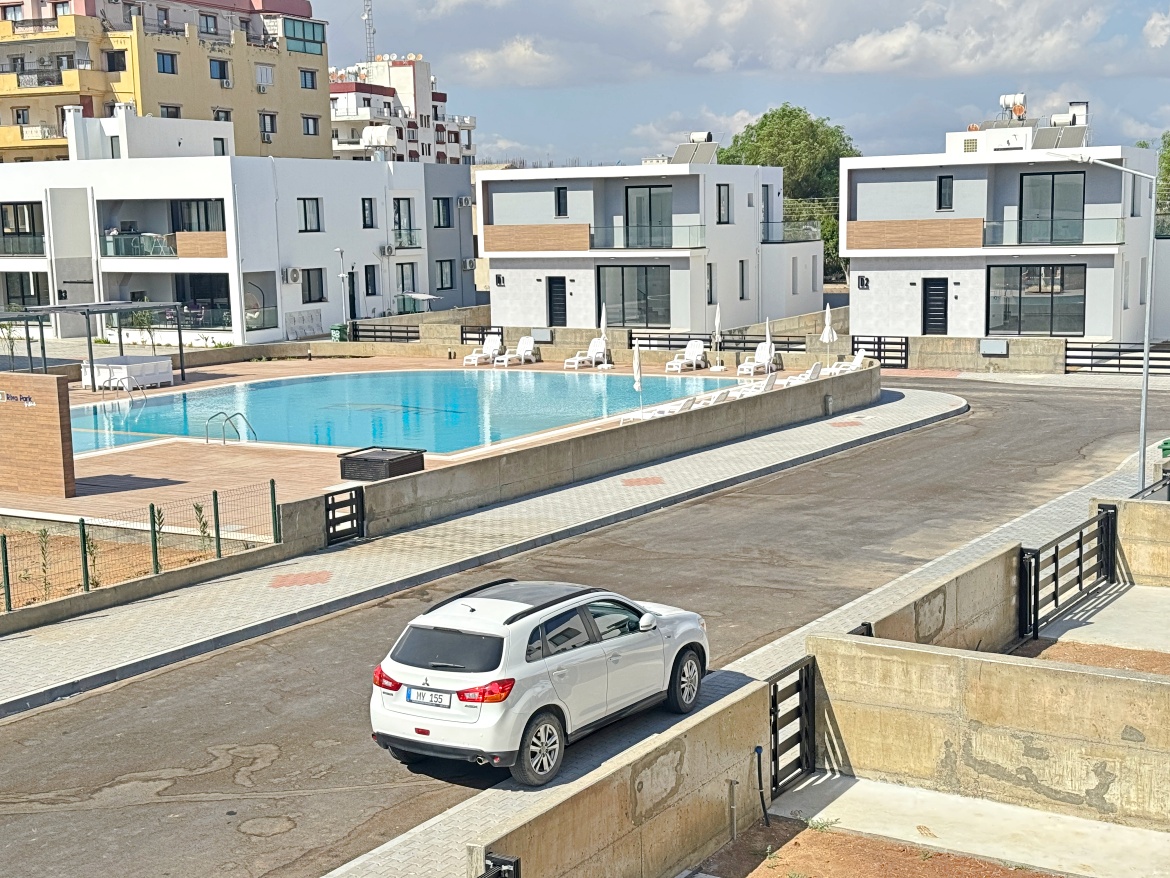 Новый уровень комфорта рядом с морем, школами и природой