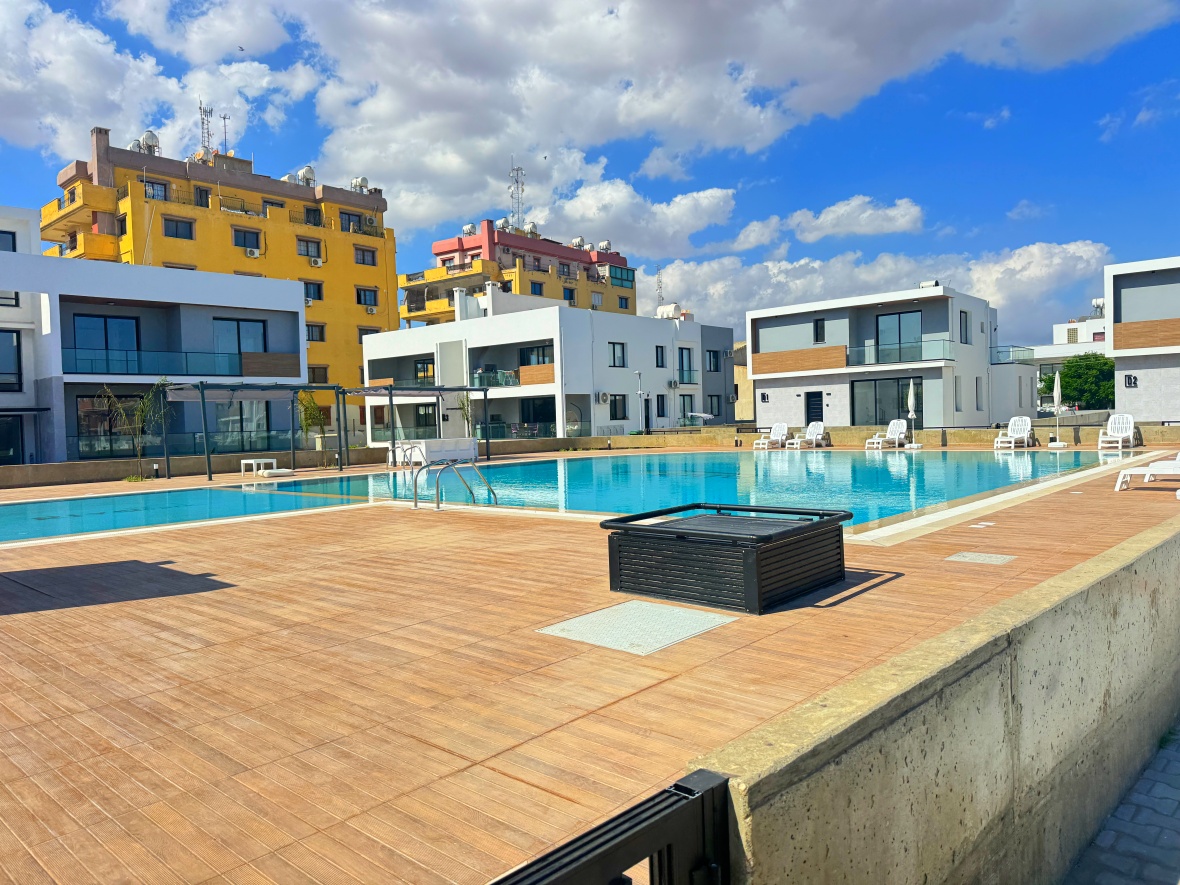 Новый уровень комфорта рядом с морем, школами и природой