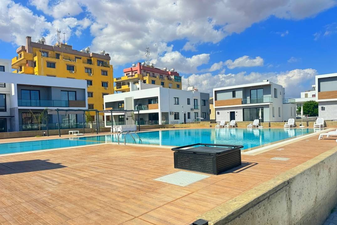 Новый уровень комфорта рядом с морем, школами и природой