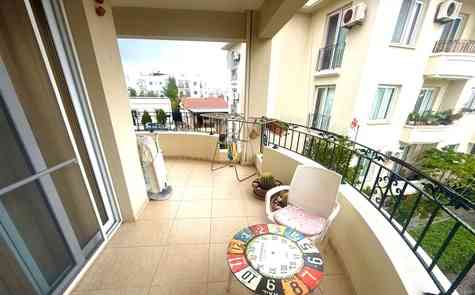 Просторная полностью меблированная квартира 3+1 с видом на море и горы в престижном районе Гирне, Алсанджак,