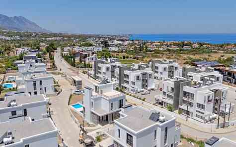 Новая вилла 4+1 в престижном районе Эдремит, Кирения.