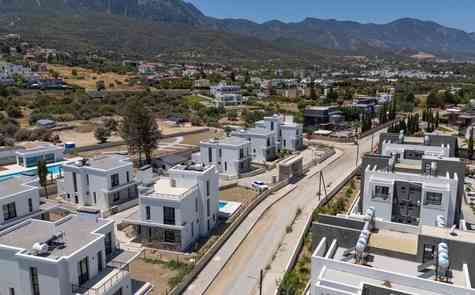 Новая вилла 4+1 в престижном районе Эдремит, Кирения.