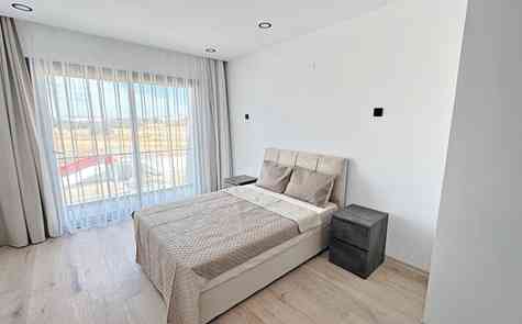 Угловая loft-квартира 2+1 с террасой на крыше в Garden Park, Искеле