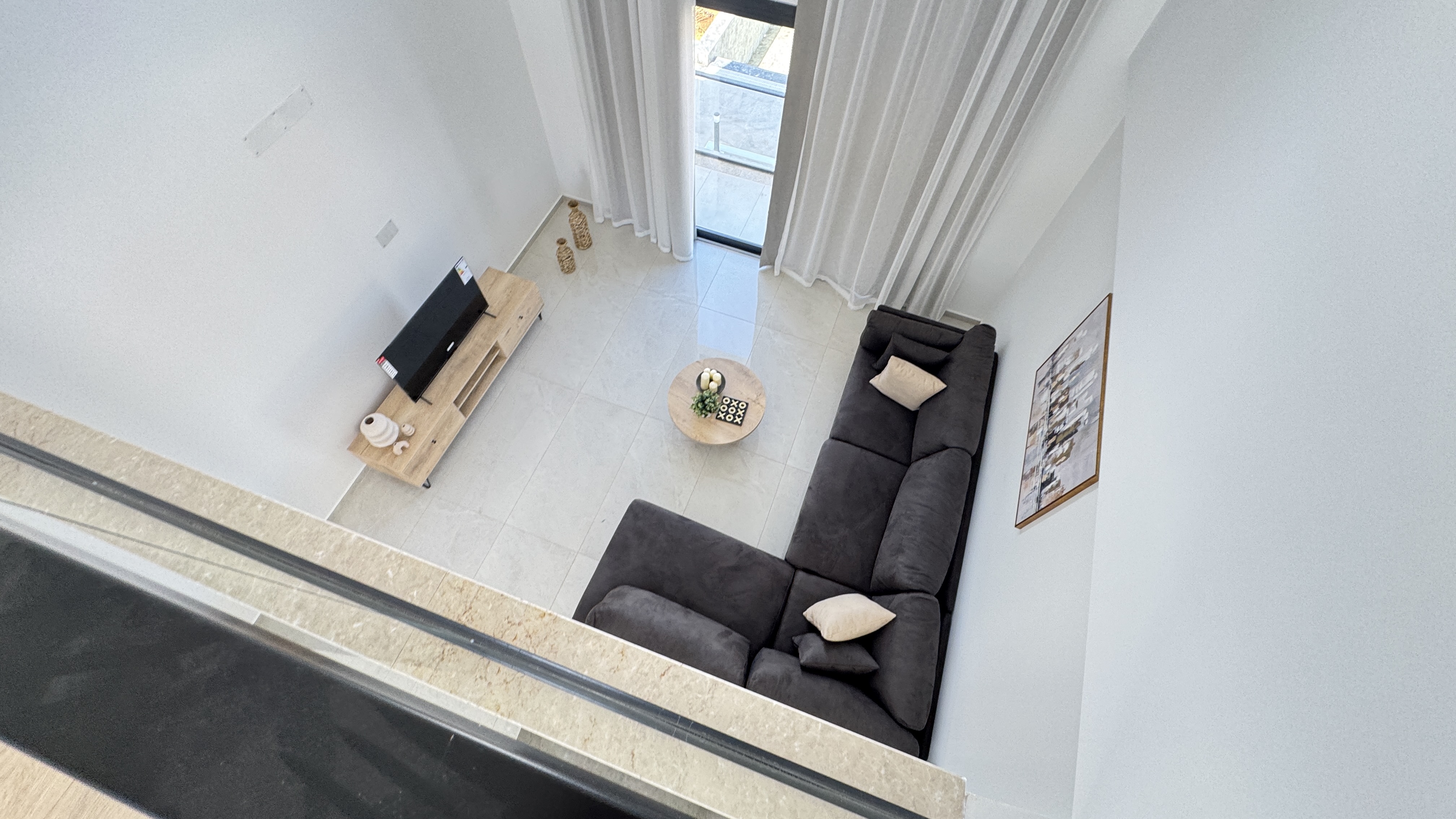 Угловая loft-квартира 2+1 с террасой на крыше в Garden Park, Искеле