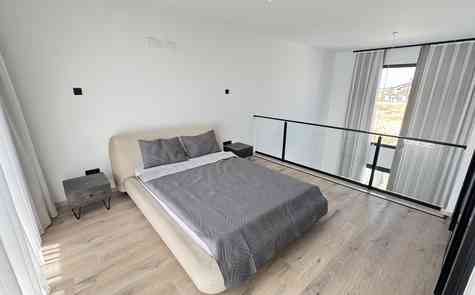 Угловая loft-квартира 2+1 с террасой на крыше в Garden Park, Искеле