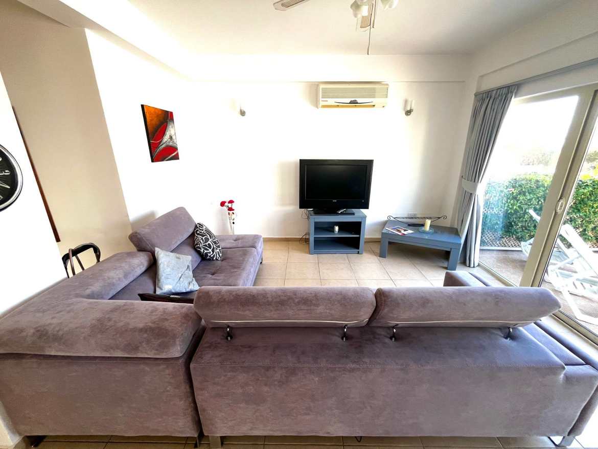 Просторная квартира 3+1 с большой террасой в Turtle Bay, Эсентепе