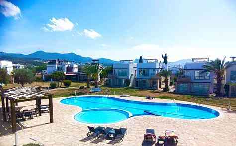 Просторная квартира 3+1 с большой террасой в Turtle Bay, Эсентепе