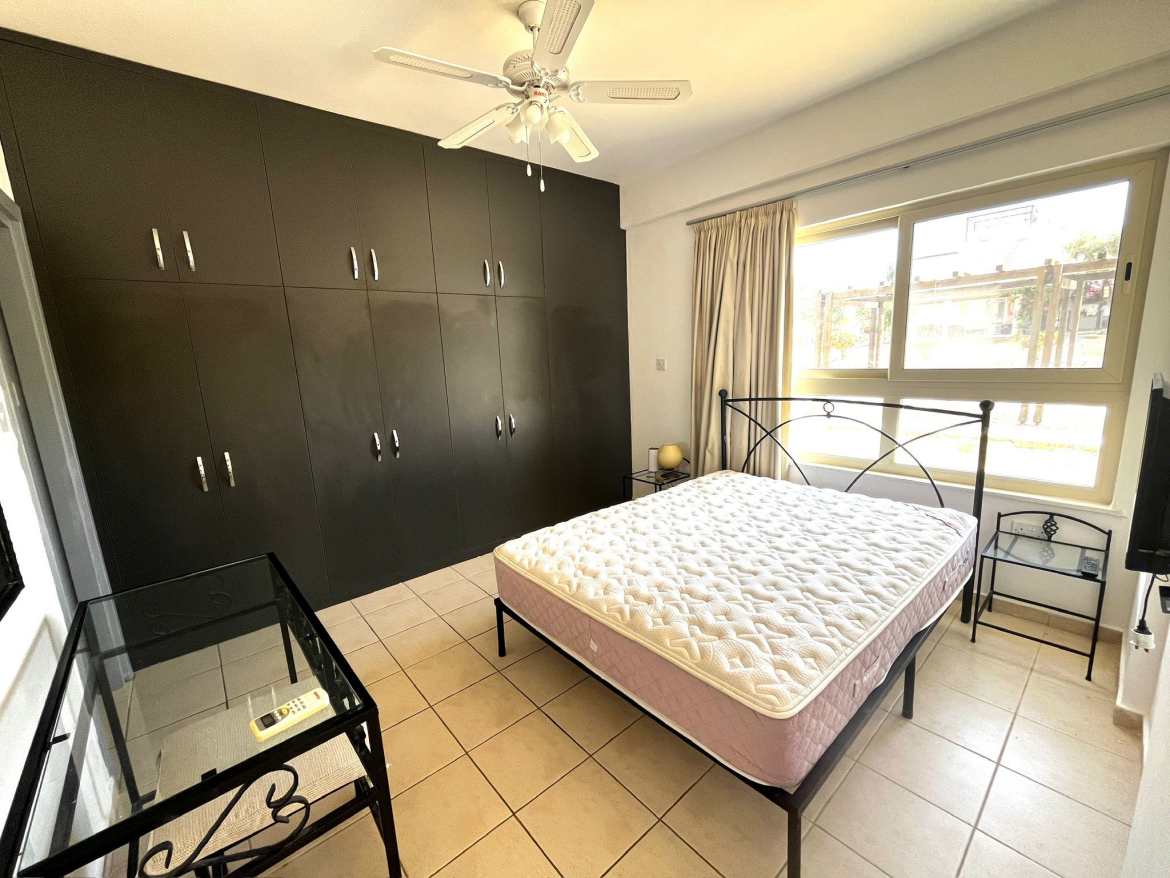 Просторная квартира 3+1 с большой террасой в Turtle Bay, Эсентепе
