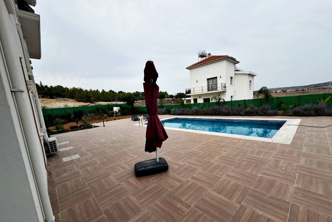 ЭКСКЛЮЗИВНЫЕ ВИЛЛЫ 4+1 В BOĞAZ, İSKELE